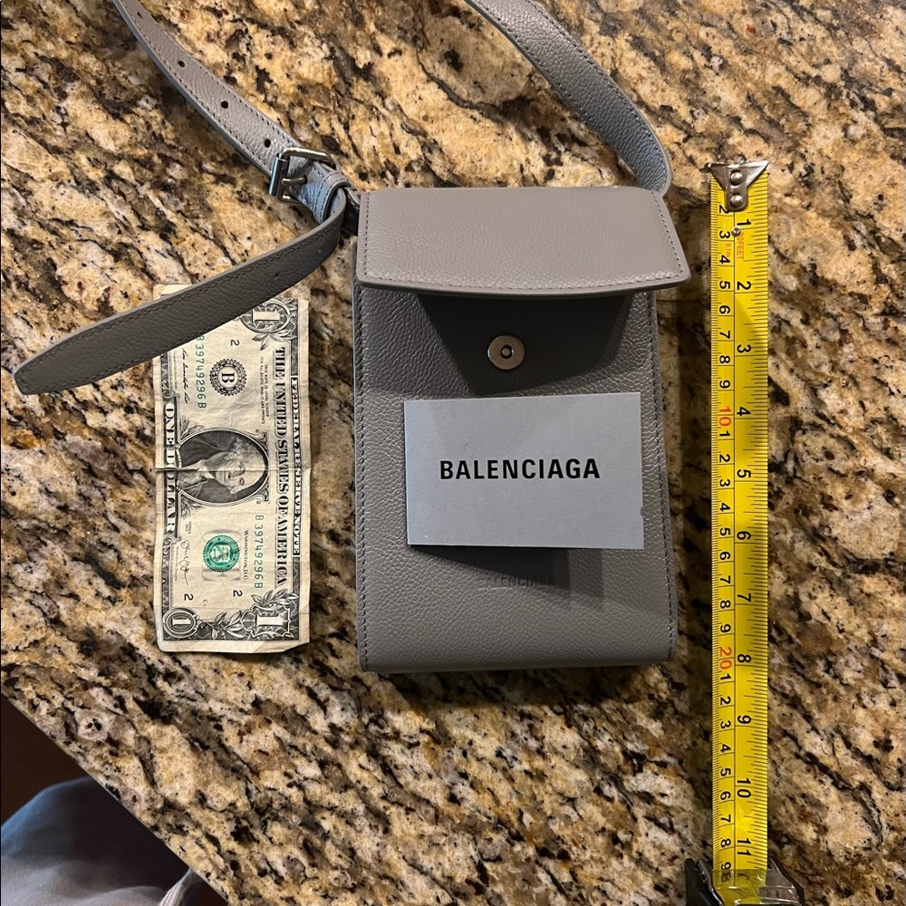 Small BALENCIAGA cross body phone bag - Picture 7 of 7